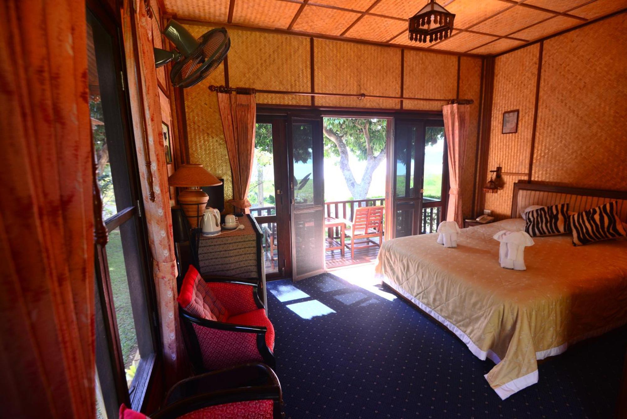 Viang Yonok Hotel, Restaurant, Sports Club Chiang Saen Room photo