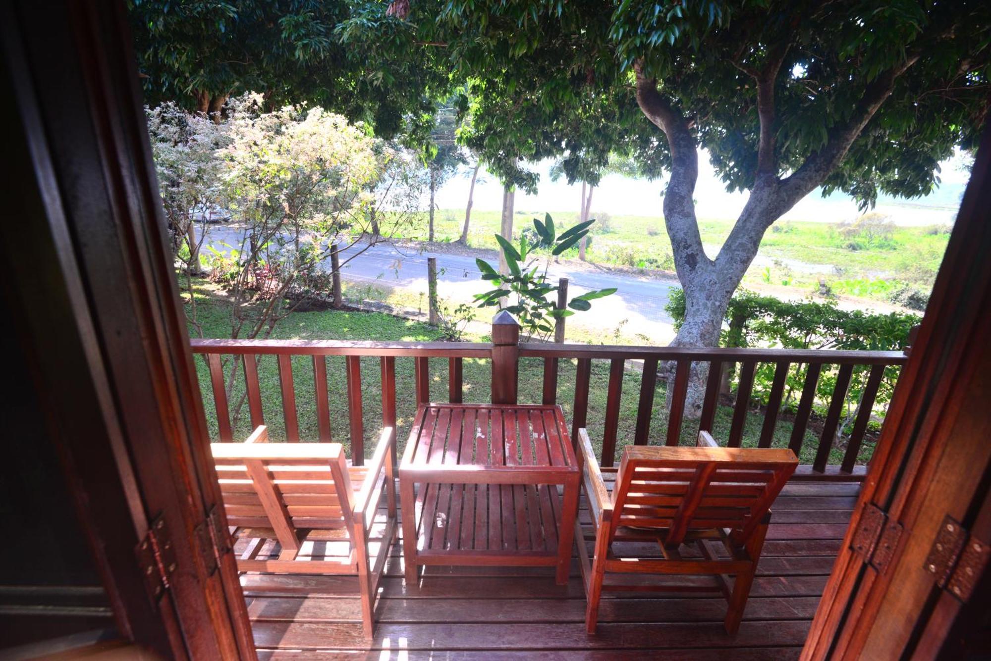 Viang Yonok Hotel, Restaurant, Sports Club Chiang Saen Room photo