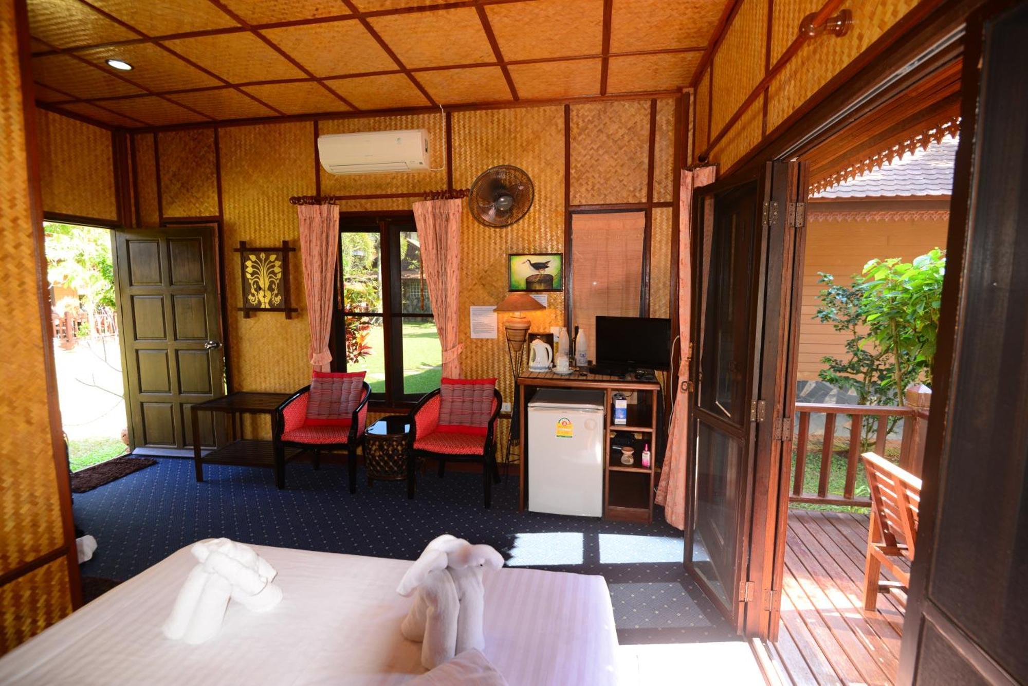 Viang Yonok Hotel, Restaurant, Sports Club Chiang Saen Room photo